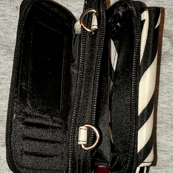 Wallet - Picture 5 of 7